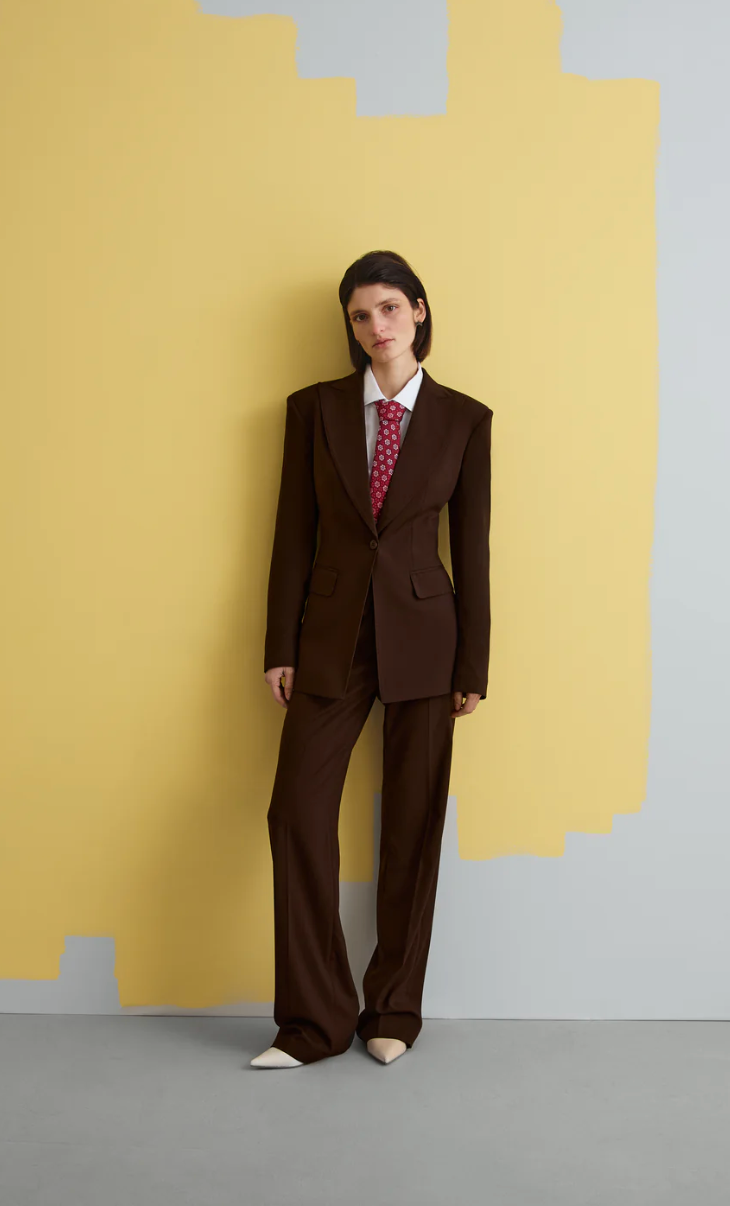 CLASSIC SINGLE-BREASTED TWO-PIECE SUIT BROWN