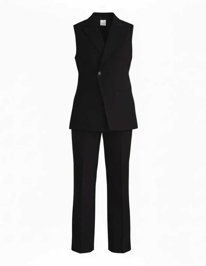 BLACK SUIT WITH A WAISTCOAT