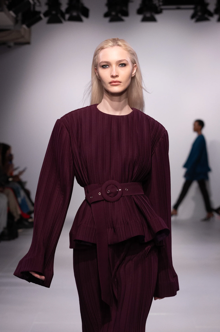 ELARA SET BURGUNDY