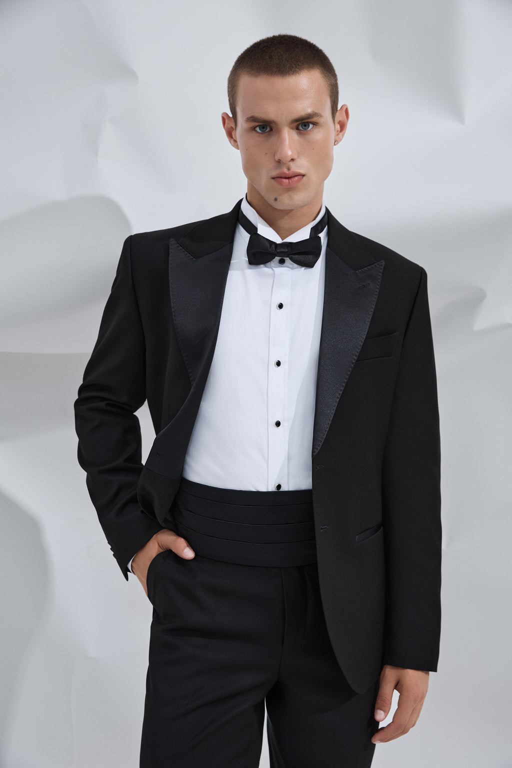 CLASSIC BLACK TUXEDO