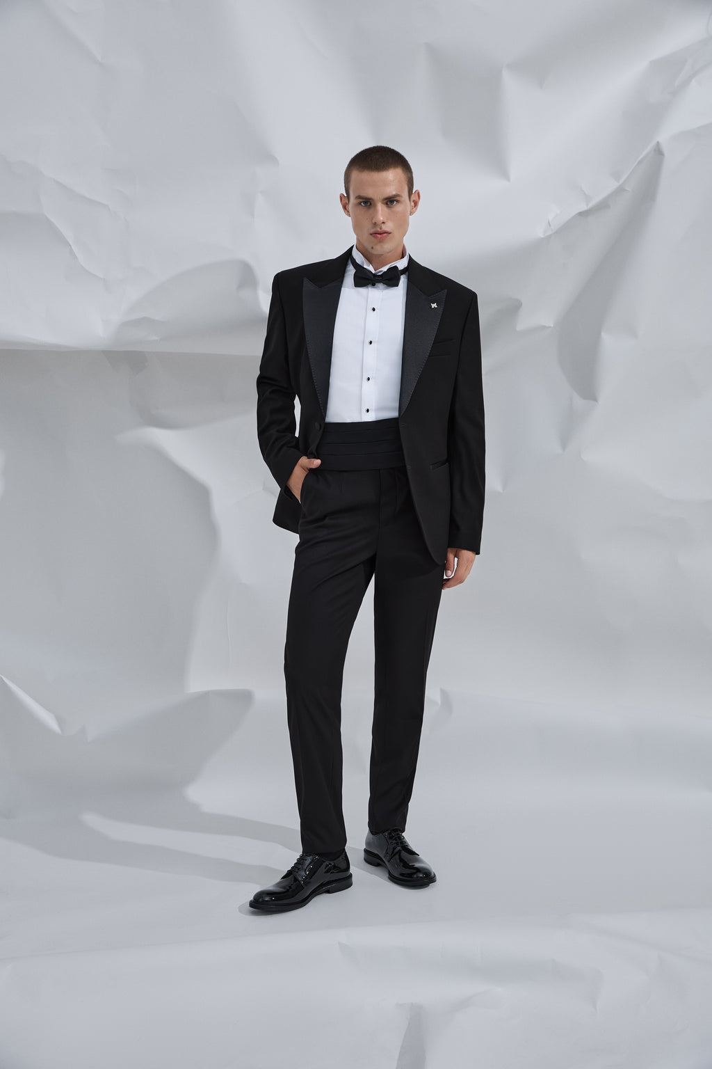 CLASSIC BLACK TUXEDO