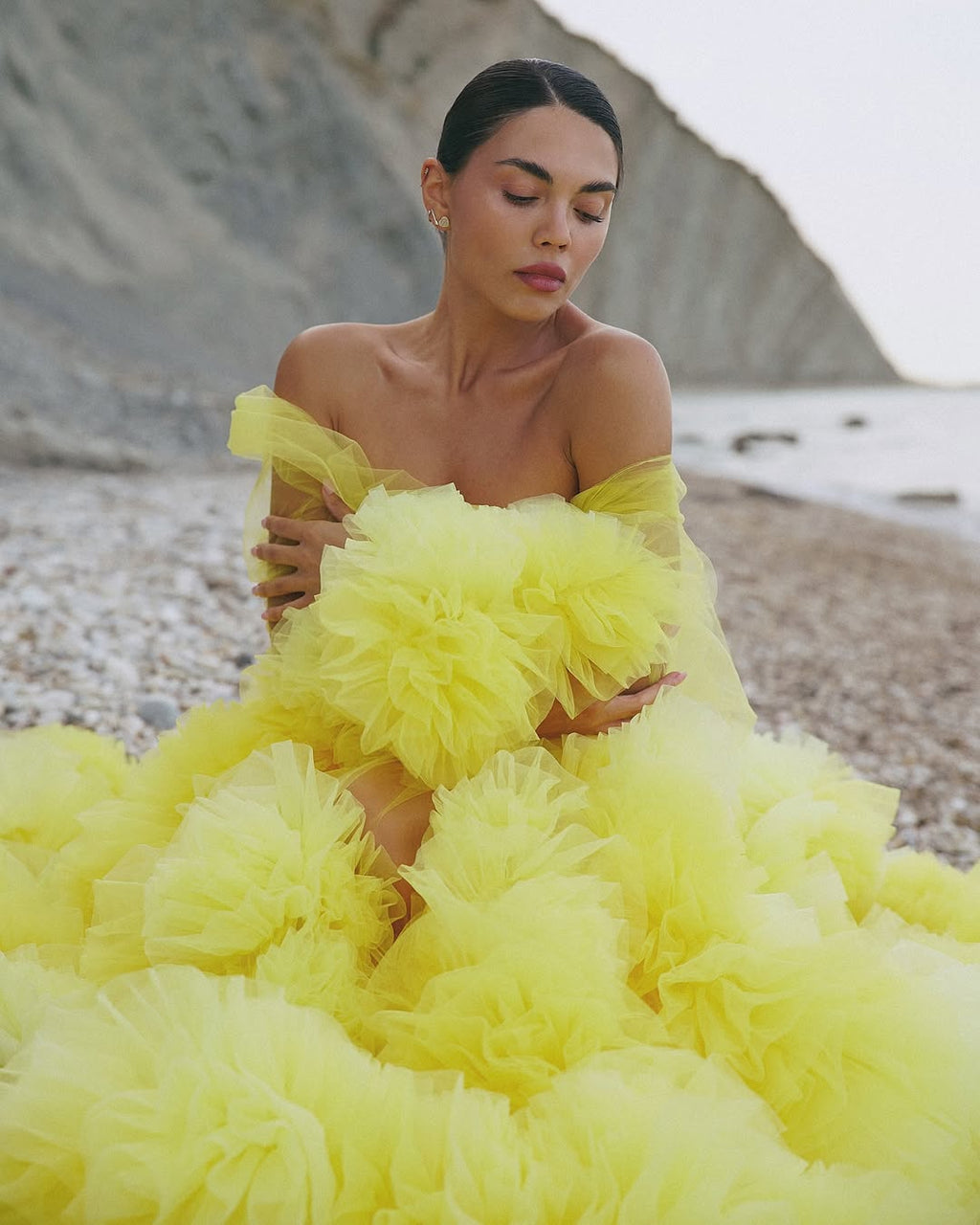 YELLOW CAPE WITH FLOWERS