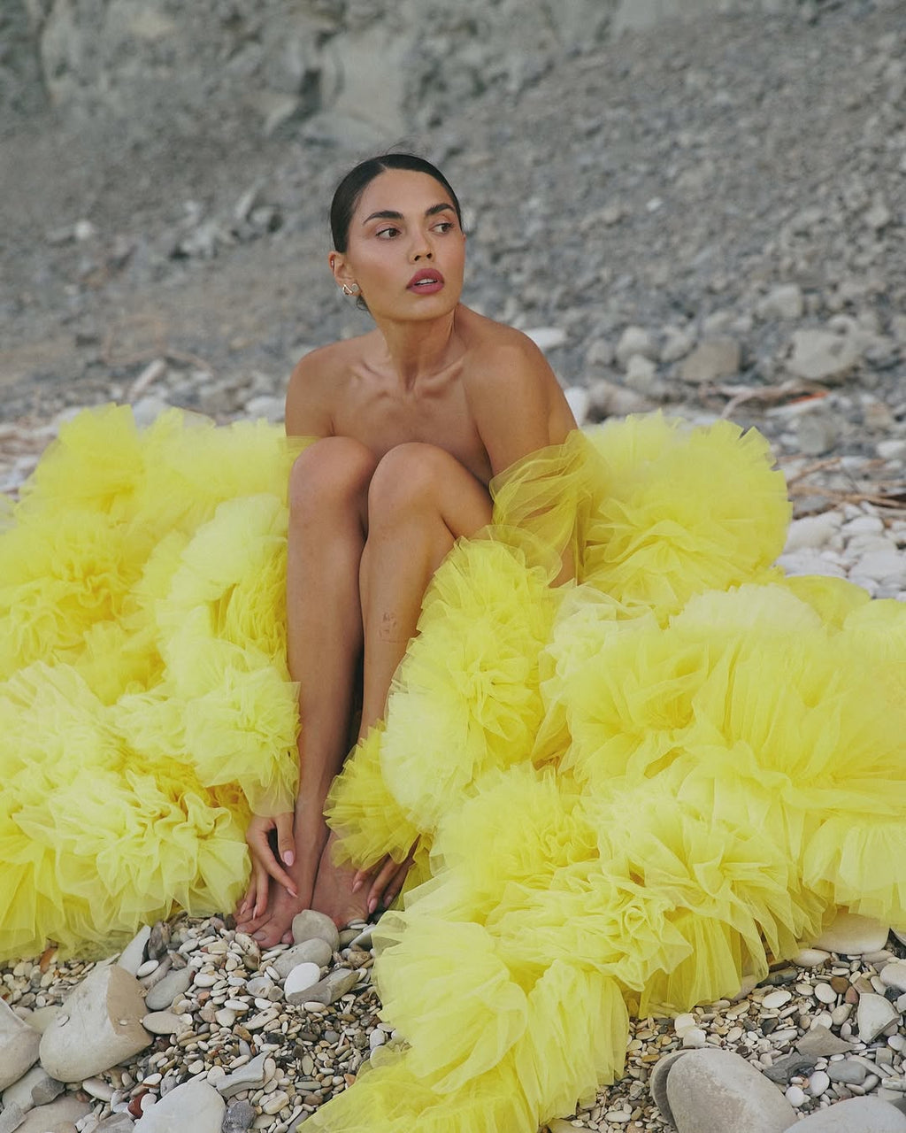 YELLOW CAPE WITH FLOWERS