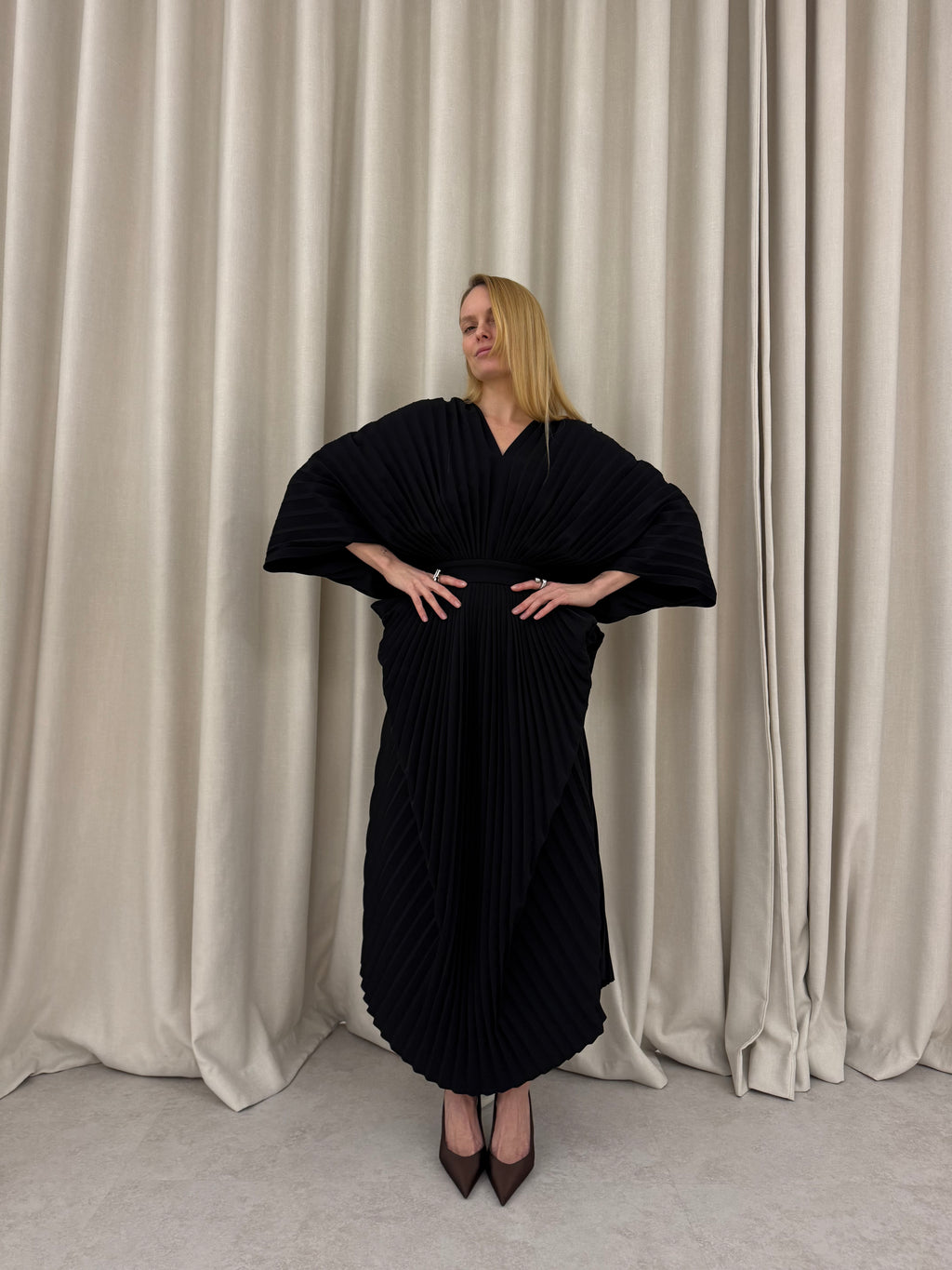 AVRORA DRESS BLACK