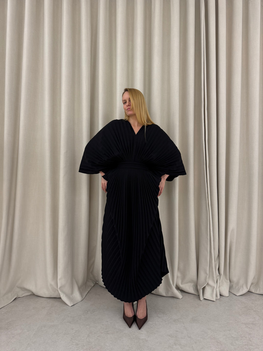 AVRORA DRESS BLACK