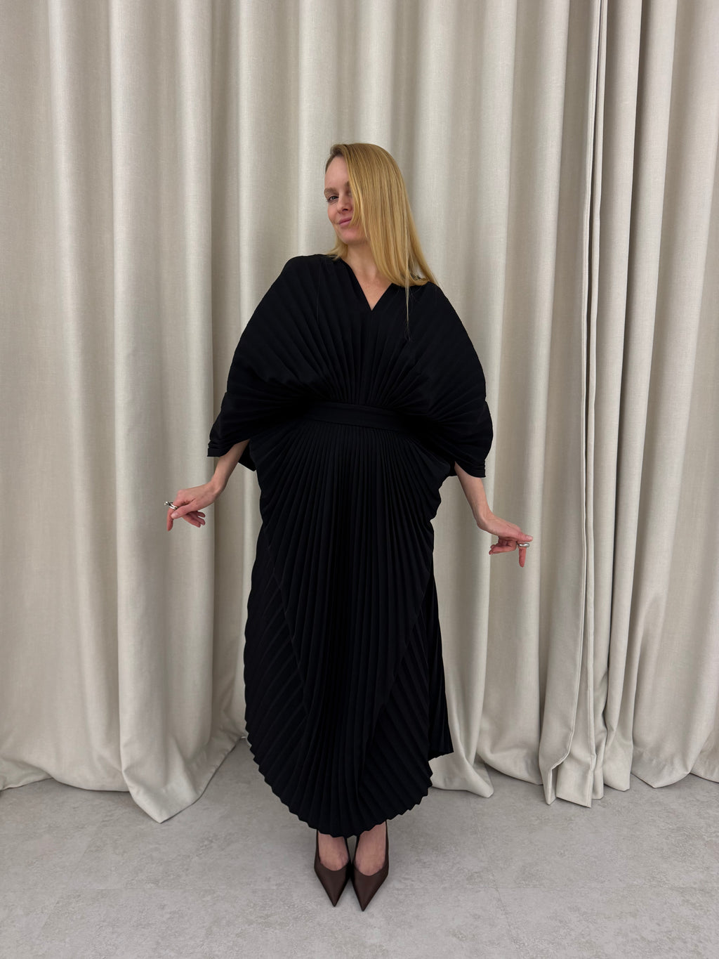 AVRORA DRESS BLACK