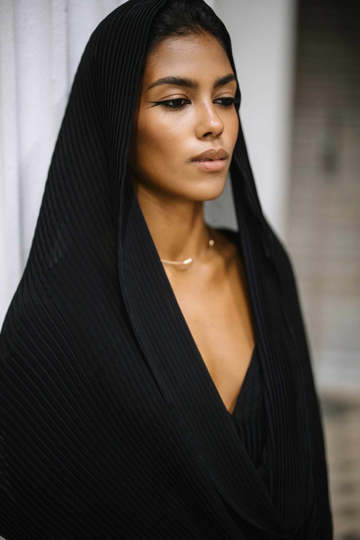 SA LUMIÉRE BLACK DRESS