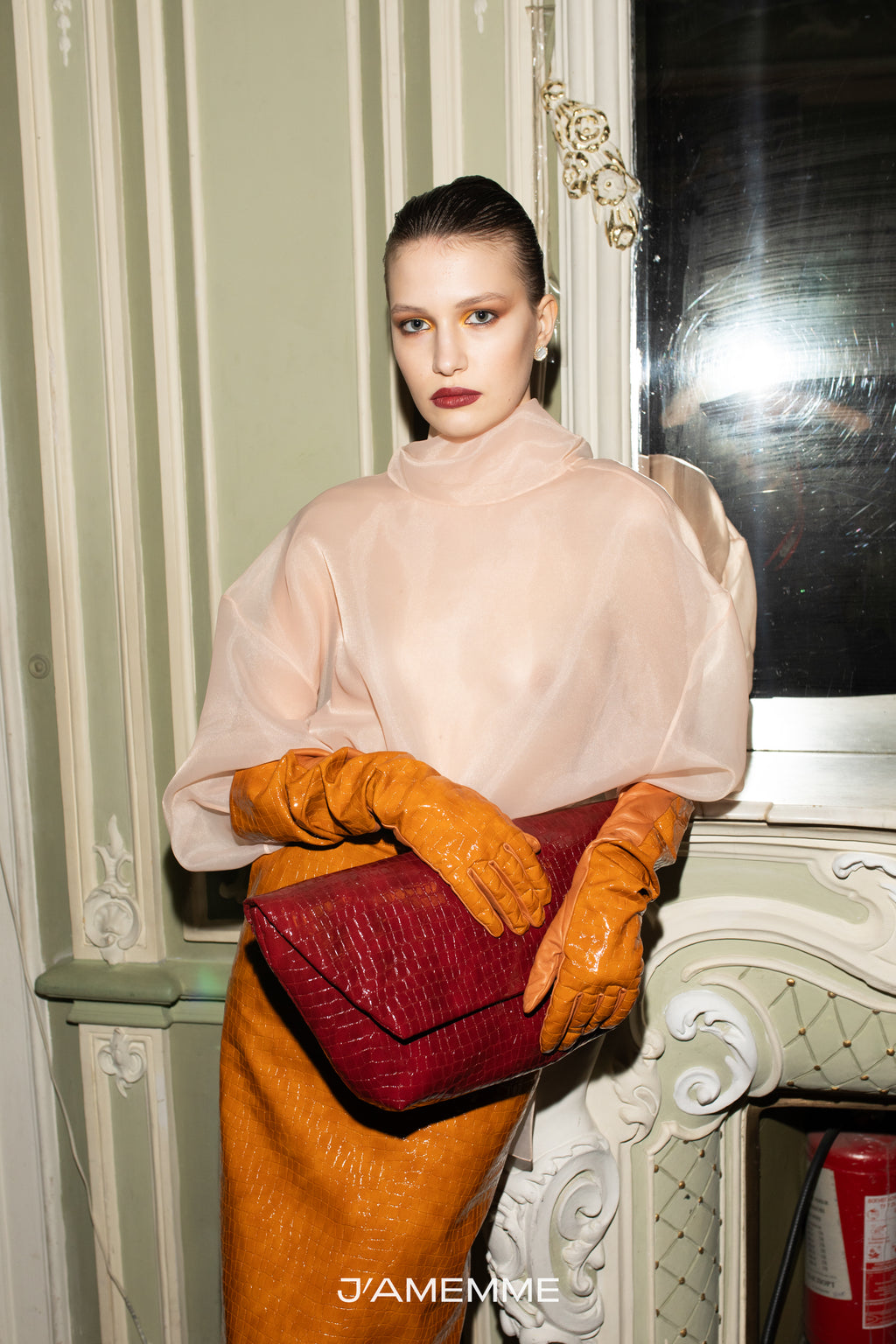 CROCO GLOVES OCHRE