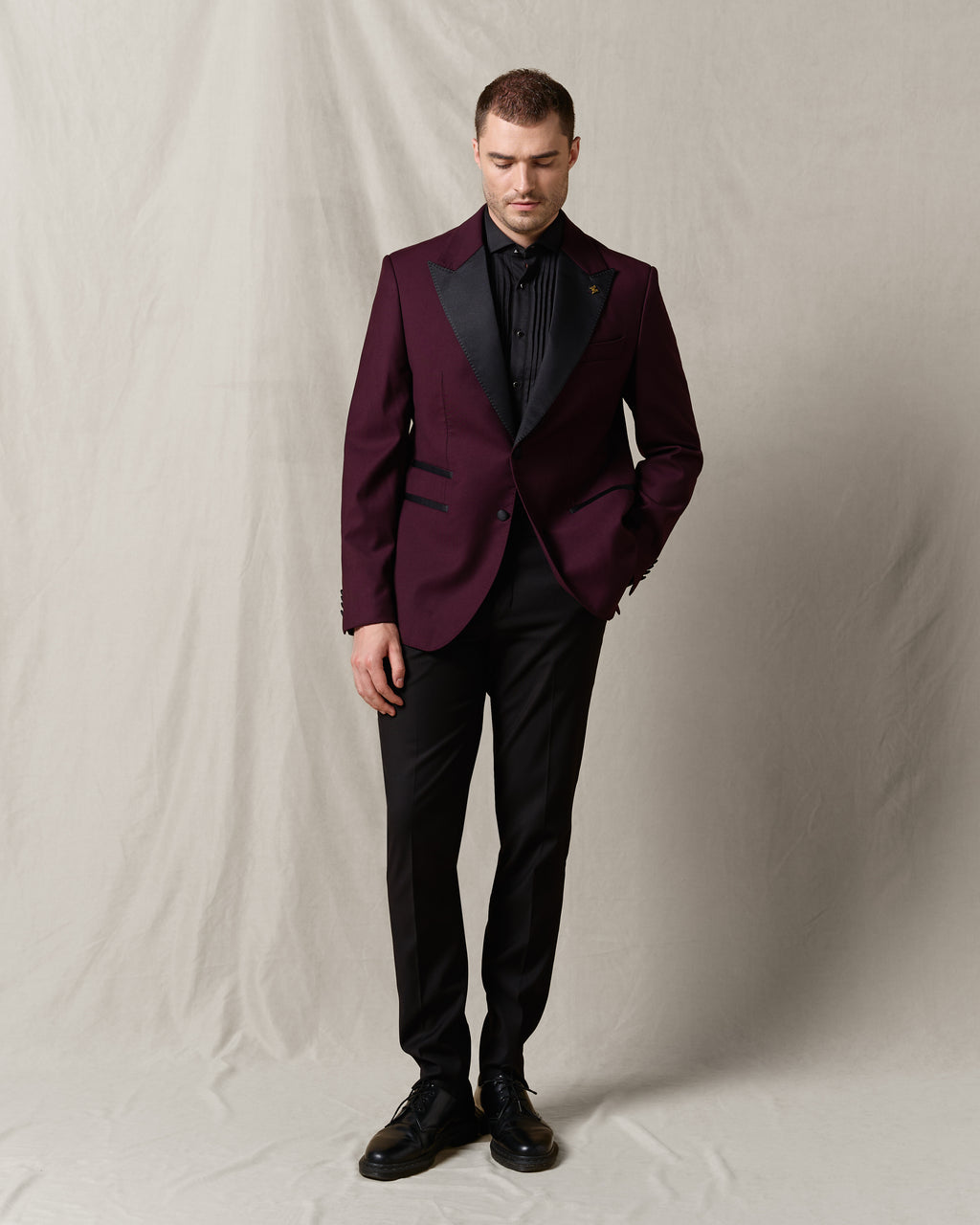 BURGUNDY COSTUME