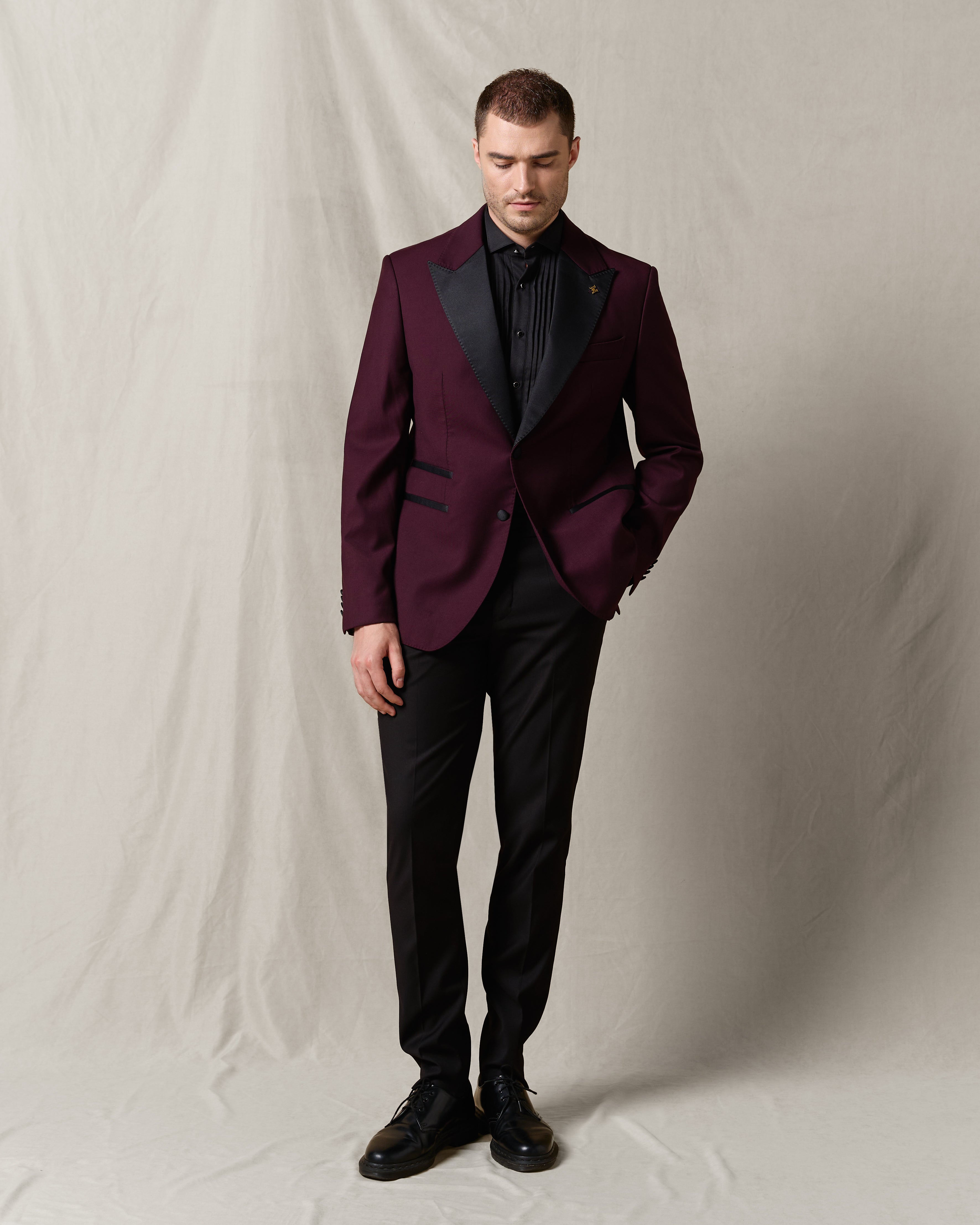 BURGUNDY COSTUME