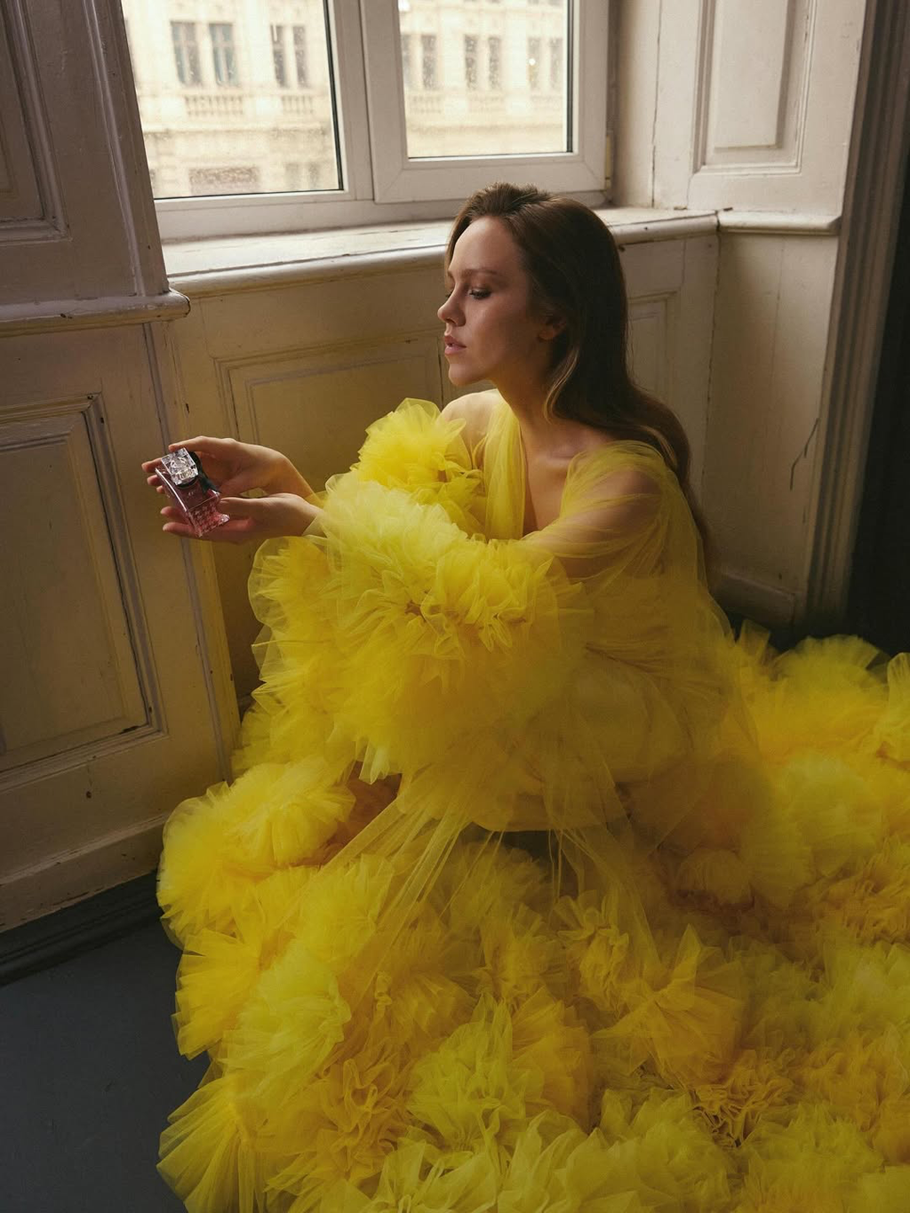 YELLOW CAPE WITH FLOWERS