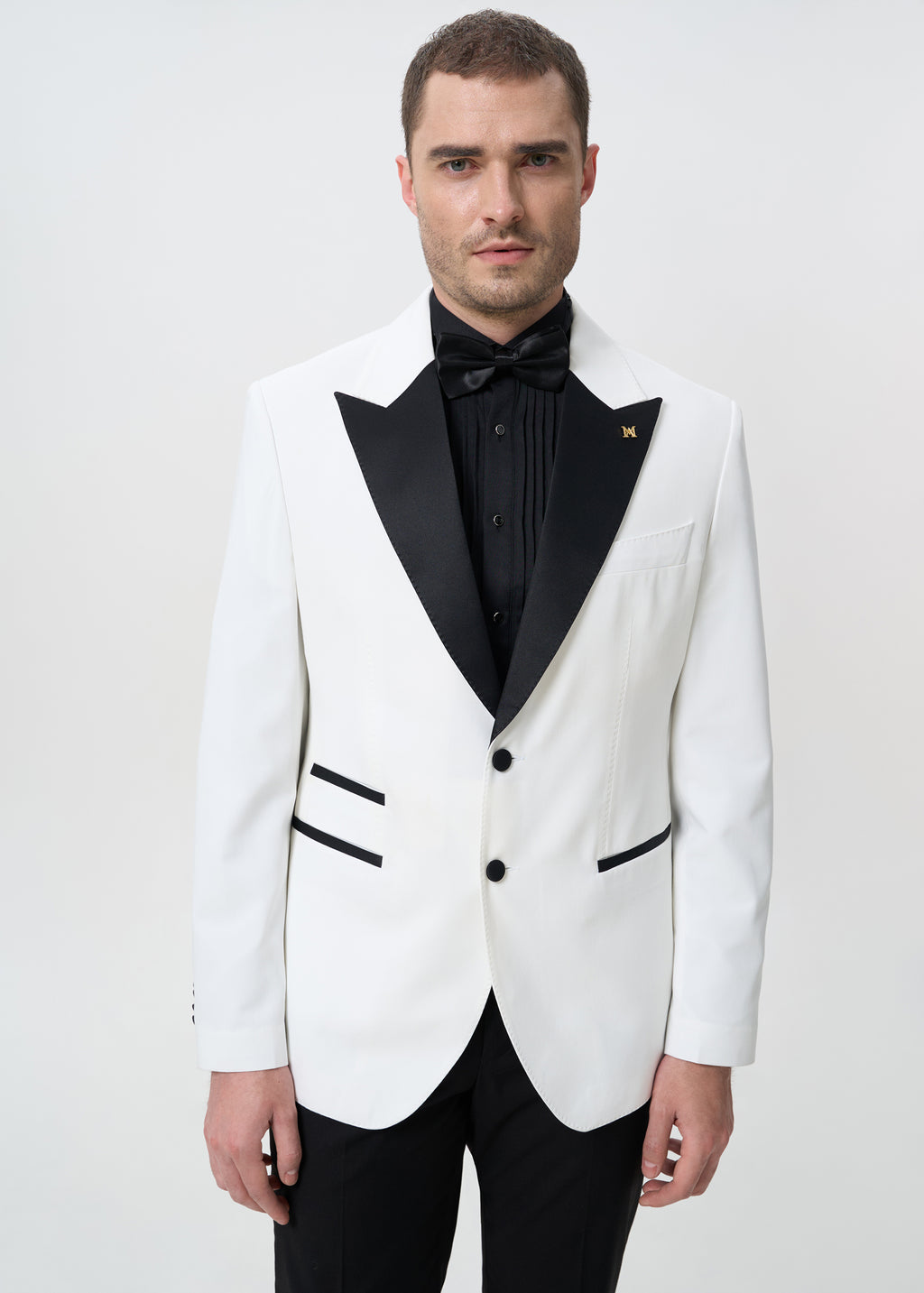 IVORY TUXEDO WITH BLACK PEAK LAPEL